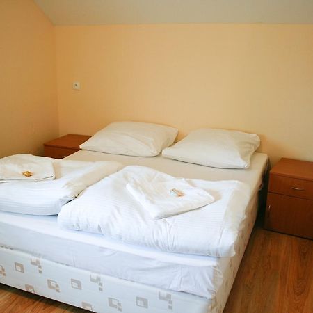 Hotel 7 Szczecin Ngoại thất bức ảnh