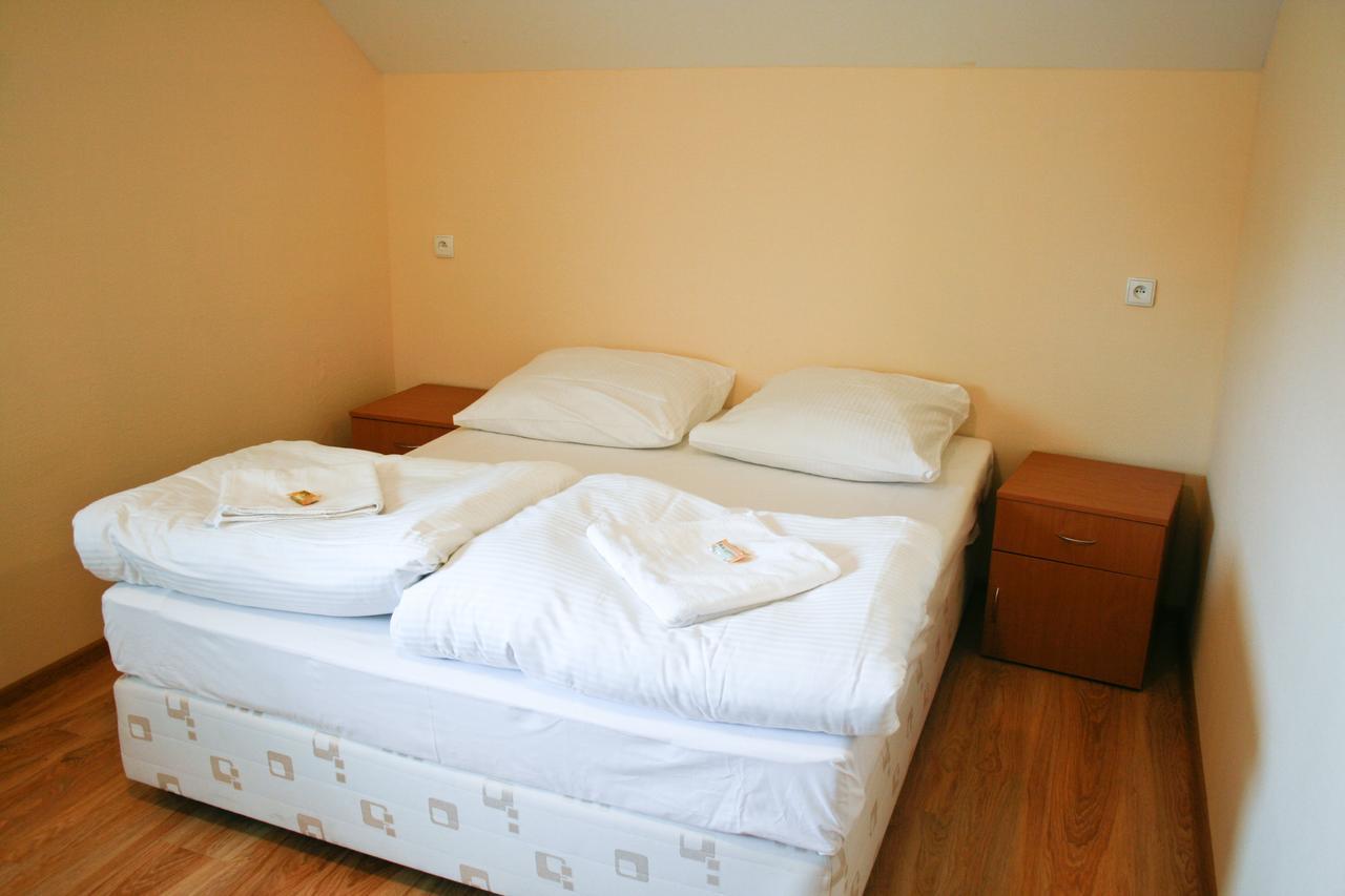 Hotel 7 Szczecin Ngoại thất bức ảnh